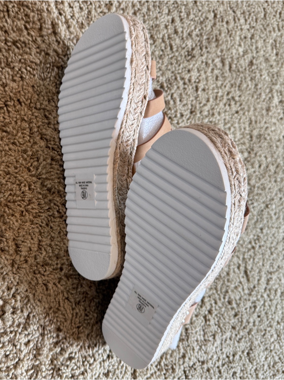 Trader Wedge Sandal - Picture 6 of 7